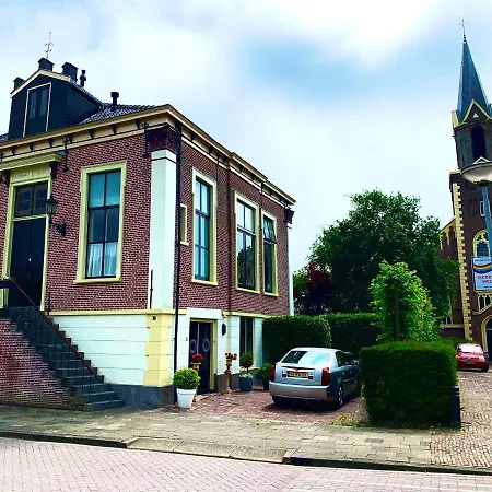 't Raethuys Bed & Breakfast Dirkshorn